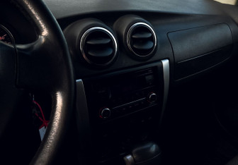 Подержанный автомобиль Nissan Almera Sedan 2013 года (11 фото)