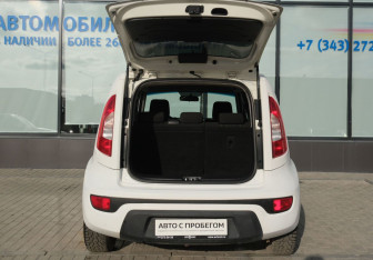 Подержанный автомобиль Kia Soul 2012 года (18 фото)