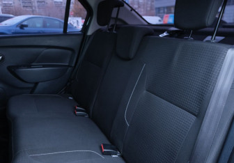 Подержанный автомобиль Renault Logan Sedan 2021 года (17 фото)