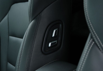 Подержанный автомобиль Geely Atlas 2021 года (19 фото)