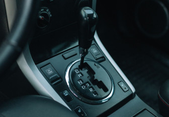 Подержанный автомобиль Suzuki Grand Vitara 2011 года (12 фото)