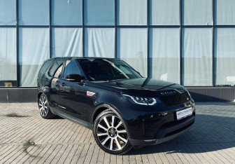 Подержанный автомобиль Land Rover Discovery 2017 года (7 фото)