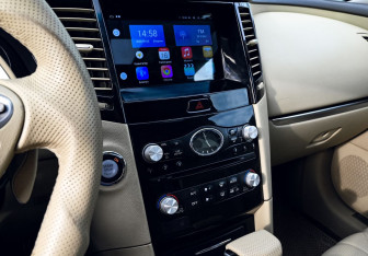 Подержанный автомобиль Infiniti FX 2011 года (11 фото)