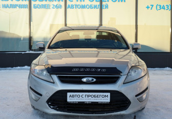 Подержанный автомобиль Ford Mondeo Sedan 2011 года (8 фото)