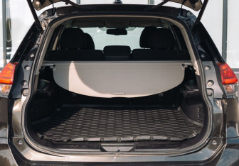 Подержанный автомобиль Nissan X-Trail 2018 года (16 фото)