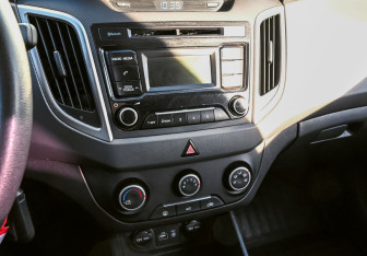 Подержанный автомобиль Hyundai Creta 2019 года (14 фото)