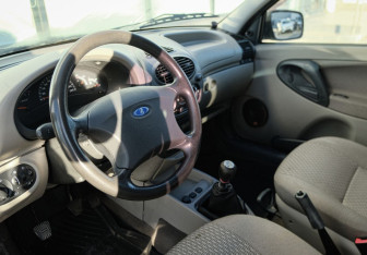 Подержанный автомобиль LADA (ВАЗ) Kalina Wagon 2010 года (9 фото)