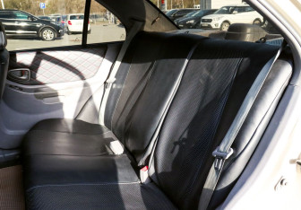 Подержанный автомобиль Hyundai Accent Sedan 2006 года (15 фото)