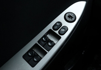 Подержанный автомобиль Hyundai Solaris Sedan 2016 года (11 фото)