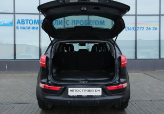 Подержанный автомобиль Kia Sportage 2013 года (20 фото)
