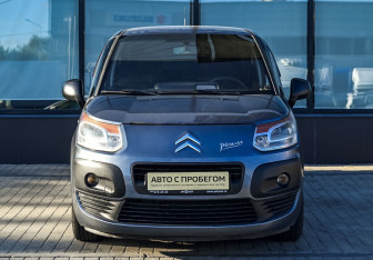 Подержанный автомобиль Citroen C3 Picasso 2010 года (8 фото)