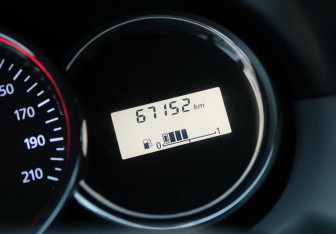 Подержанный автомобиль Renault Duster 2018 года (14 фото)