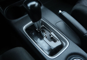 Подержанный автомобиль Mitsubishi Outlander 2013 года (13 фото)