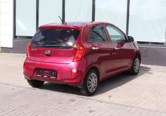 Подержанный автомобиль Kia Picanto 2014 года (5 фото)