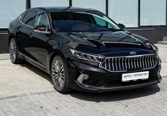 Подержанный автомобиль Kia K7 2020 года (7 фото)