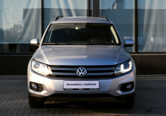 Подержанный автомобиль Volkswagen Tiguan 2011 года (8 фото)