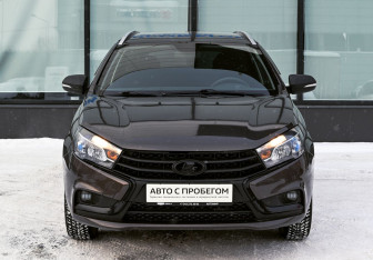 Подержанный автомобиль LADA (ВАЗ) Vesta Wagon 2019 года (8 фото)