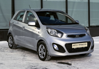 Подержанный автомобиль Kia Picanto 2013 года (7 фото)