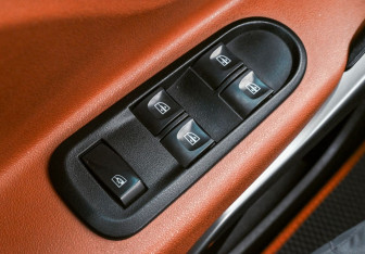 Подержанный автомобиль LADA (ВАЗ) XRAY 2019 года (17 фото)