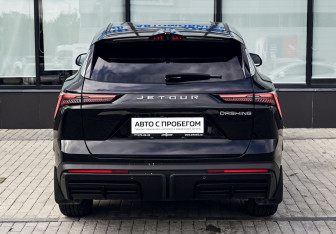 Подержанный автомобиль Jetour Dashing 2024 года (4 фото)