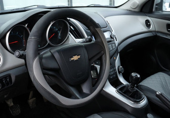 Подержанный автомобиль Chevrolet Cruze Sedan 2013 года (9 фото)