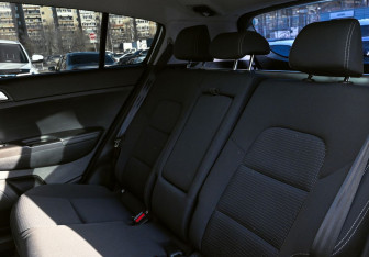 Подержанный автомобиль Kia Sportage 2017 года (19 фото)