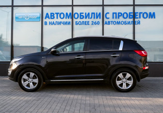 Подержанный автомобиль Kia Sportage 2012 года (2 фото)