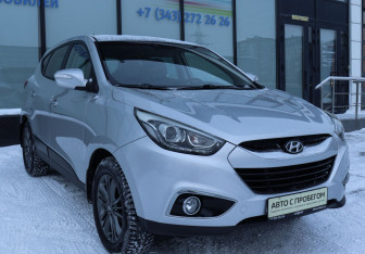 Подержанный автомобиль Hyundai ix35 2014 года (7 фото)