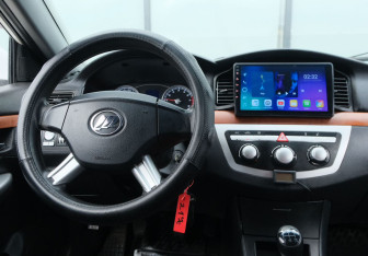 Подержанный автомобиль Lifan Solano 2013 года (10 фото)