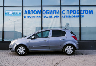 Подержанный автомобиль Opel Corsa 2007 года (2 фото)