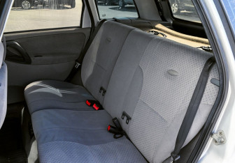 Подержанный автомобиль LADA (ВАЗ) Kalina Wagon 2010 года (15 фото)
