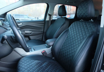 Подержанный автомобиль Ford Kuga 2017 года (16 фото)