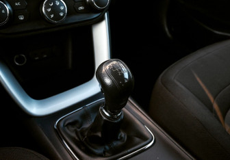 Подержанный автомобиль Kia Ceed Hatchback 2012 года (16 фото)