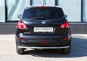Подержанный автомобиль Nissan Qashqai 2008 года (4 фото)