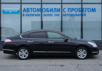 Подержанный автомобиль Nissan Teana 2012 года (6 фото)