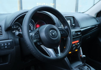 Подержанный автомобиль Mazda CX-5 2012 года (9 фото)
