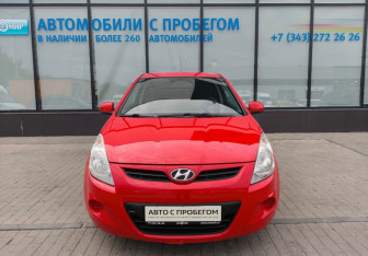 Подержанный автомобиль Hyundai i20 2009 года (7 фото)