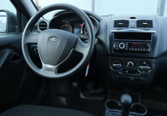 Подержанный автомобиль LADA (ВАЗ) Granta Sedan 2020 года (10 фото)