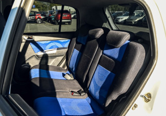 Подержанный автомобиль Hyundai Getz 2010 года (15 фото)
