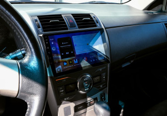 Подержанный автомобиль Toyota Corolla Sedan 2007 года (11 фото)