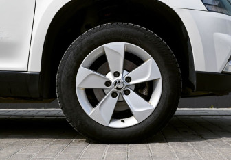 Подержанный автомобиль Skoda Yeti 2014 года (22 фото)