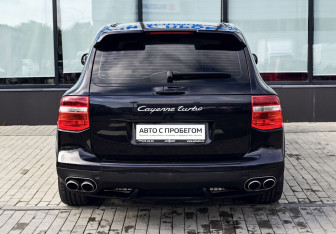 Подержанный автомобиль Porsche Cayenne 2007 года (4 фото)