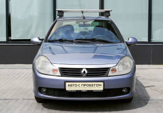 Подержанный автомобиль Renault Symbol 2008 года (8 фото)