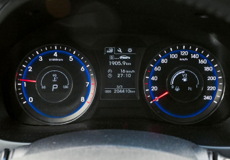 Подержанный автомобиль Hyundai i40 Wagon 2016 года (20 фото)