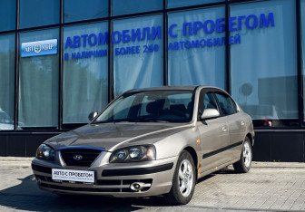 Подержанный автомобиль Hyundai Elantra Sedan 2005 года (1 фото)