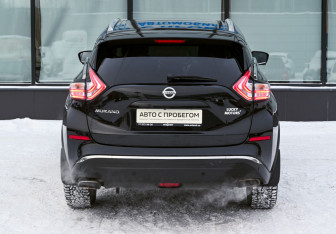 Подержанный автомобиль Nissan Murano Suv 2017 года (4 фото)