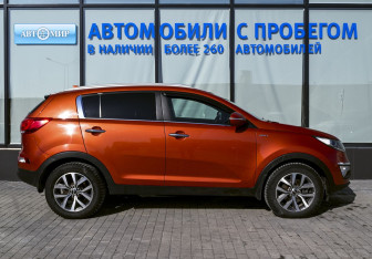 Подержанный автомобиль Kia Sportage 2014 года (6 фото)