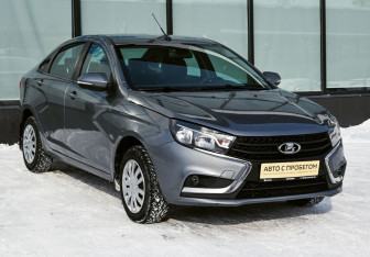 Подержанный автомобиль LADA (ВАЗ) Vesta Sedan 2021 года (7 фото)