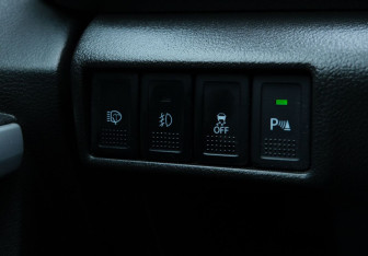 Подержанный автомобиль Suzuki SX4 Hatchback 2014 года (14 фото)