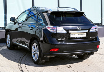 Подержанный автомобиль Lexus RX 2011 года (3 фото)
